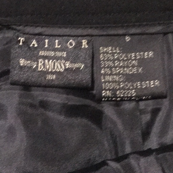 B. Moss Short Black Lined Dressy Skirt Pleated Hem size 6 - Picture 3 of 3